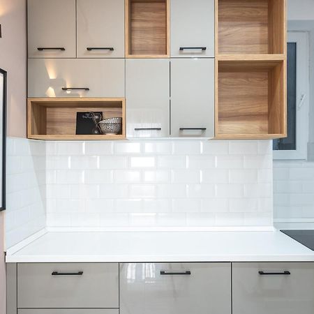 The Loft Luxury Apartments-Near The Park In The City Center Бухарест Экстерьер фото