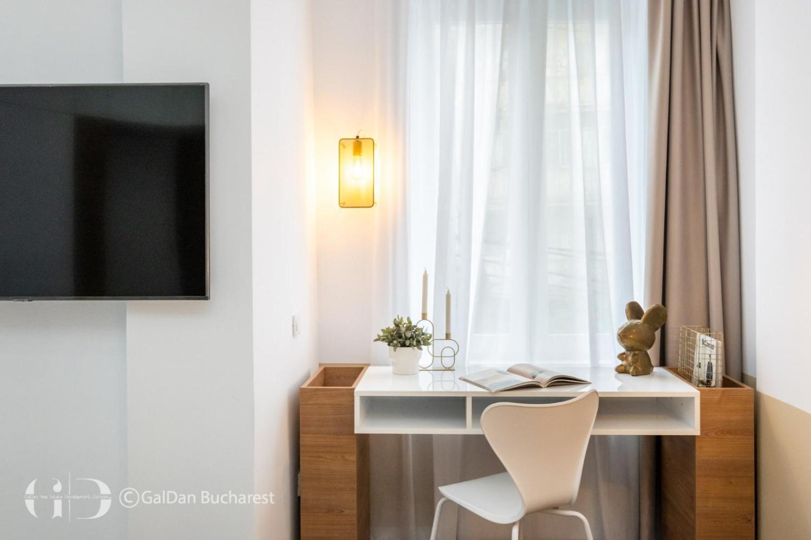 The Loft Luxury Apartments-Near The Park In The City Center Бухарест Экстерьер фото