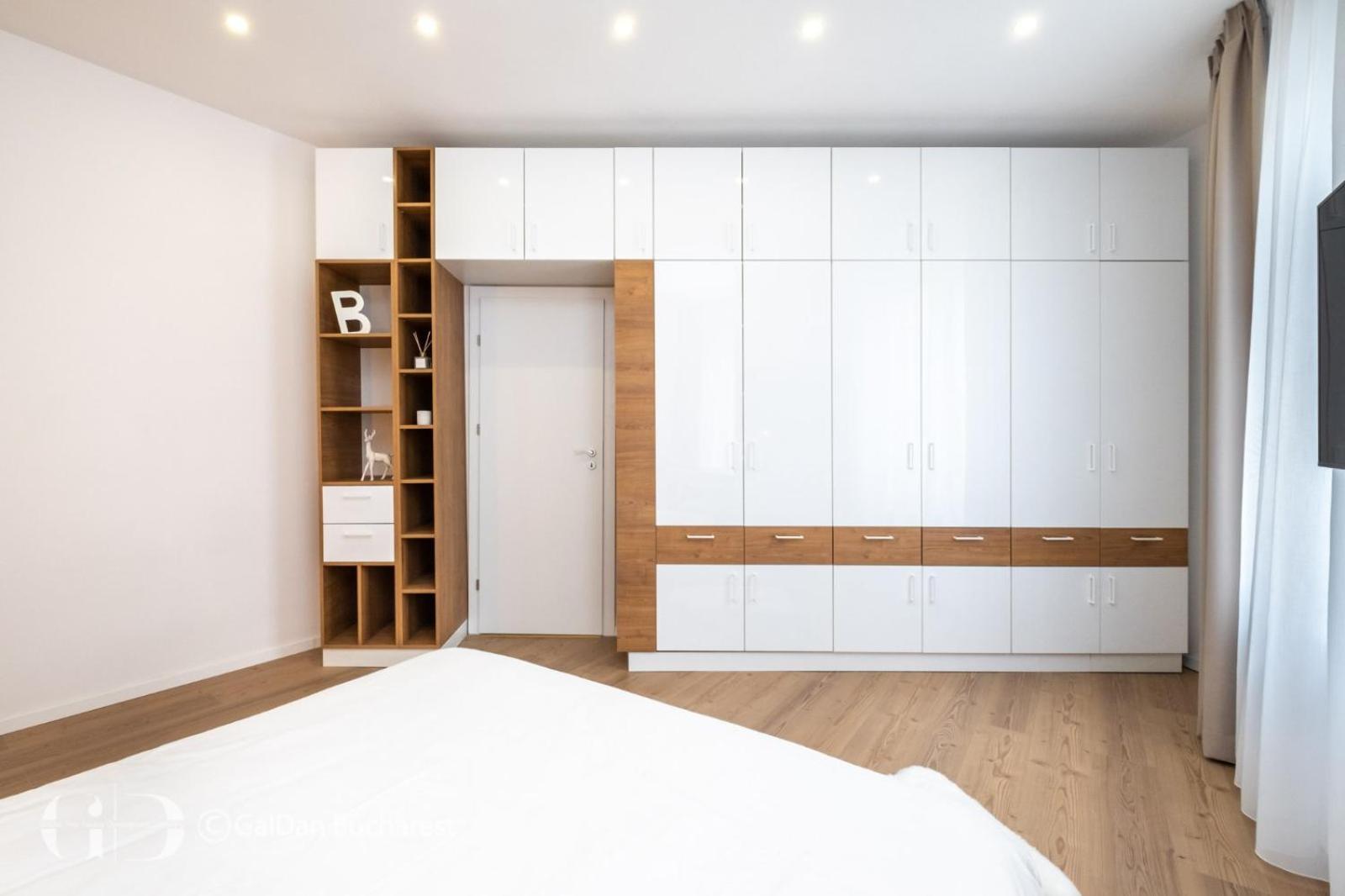 The Loft Luxury Apartments-Near The Park In The City Center Бухарест Экстерьер фото