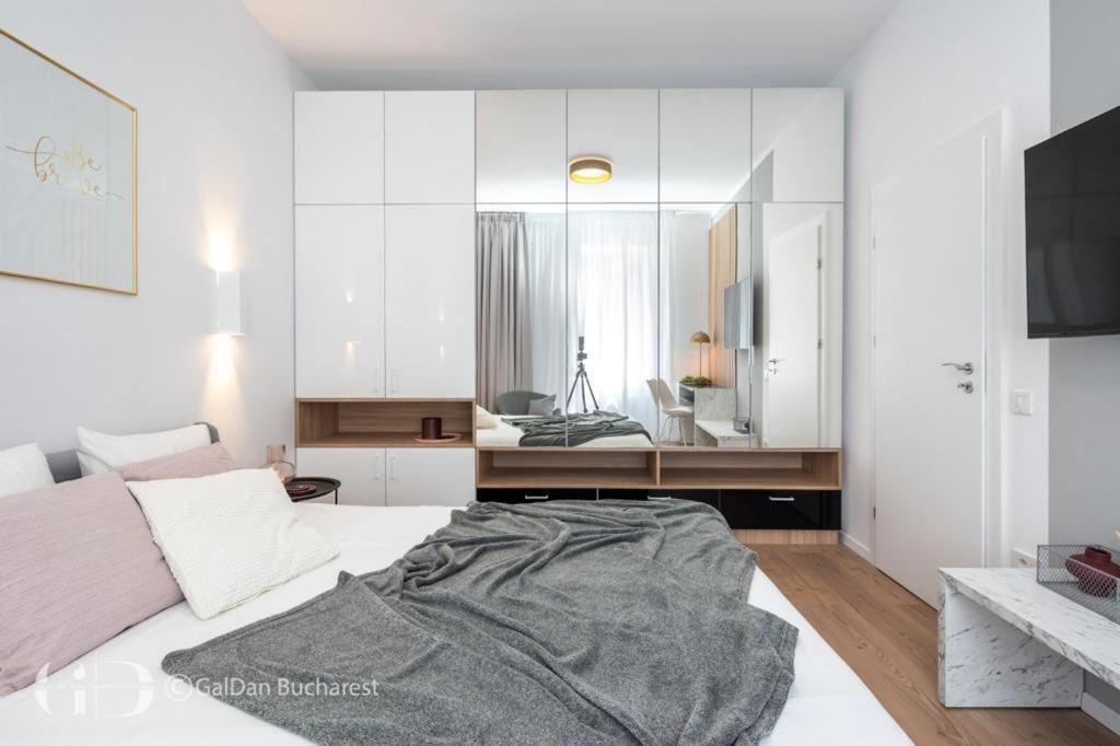 The Loft Luxury Apartments-Near The Park In The City Center Бухарест Экстерьер фото