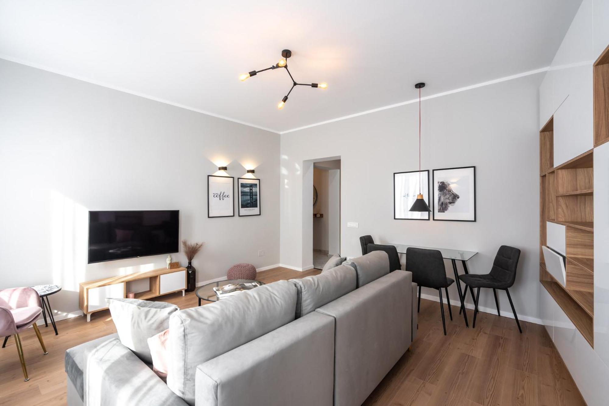 The Loft Luxury Apartments-Near The Park In The City Center Бухарест Экстерьер фото
